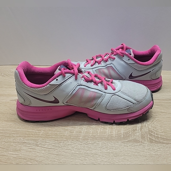 Nike Air Relentless 3 Low Running Shoes Pink/ Gray Size 9.5 - Picture 3 of 7